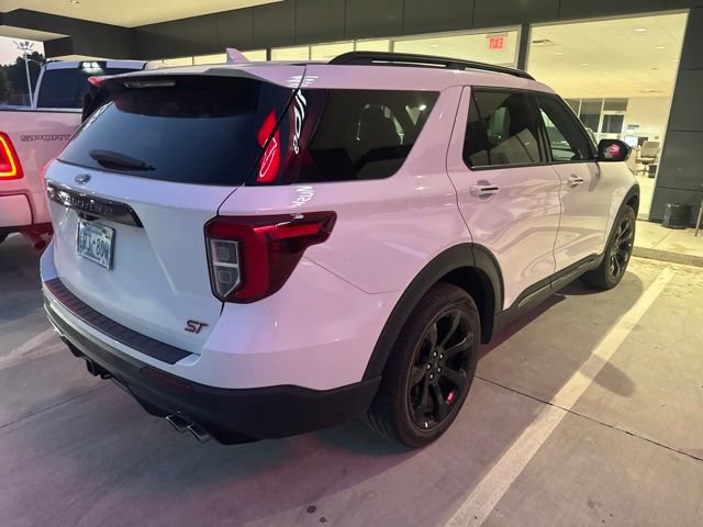Used 2024 Ford Explorer ST w/ Equipment Group 401A AWD/4WD image 4