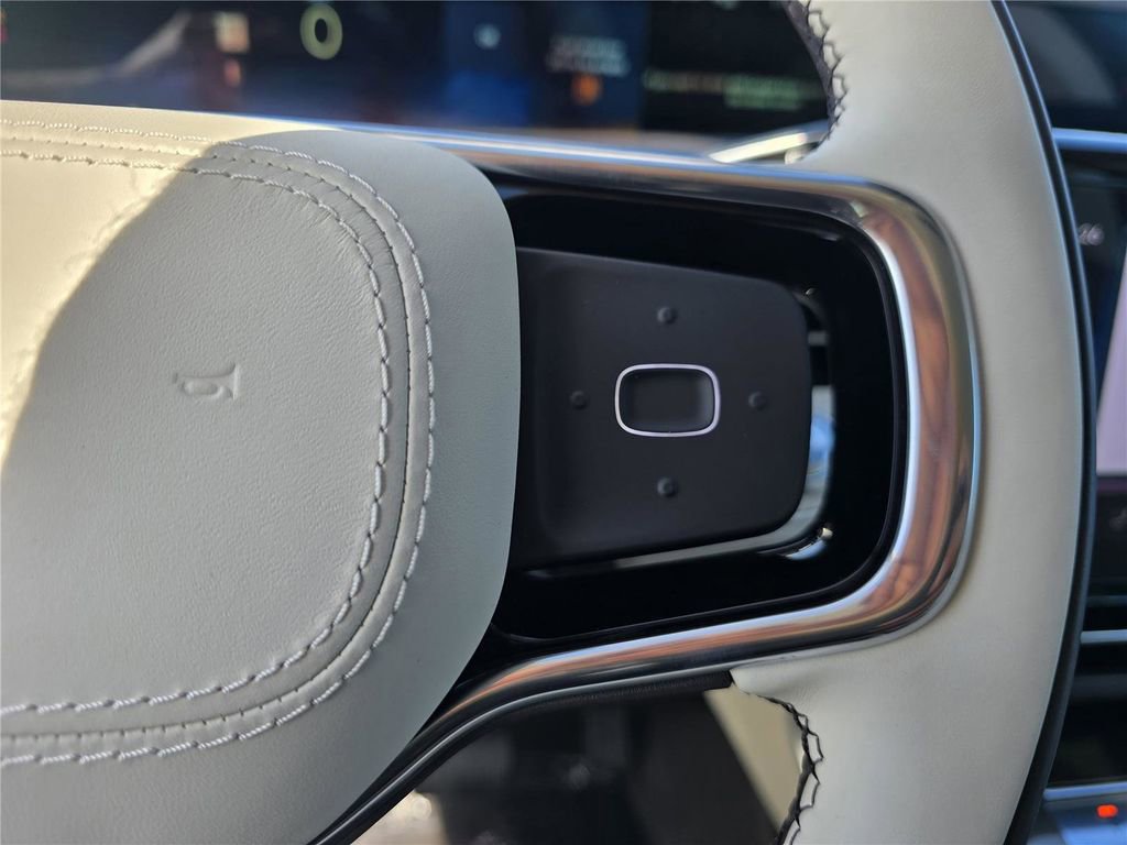 New 2026 Lincoln Nautilus Black Label AWD/4WD image 20