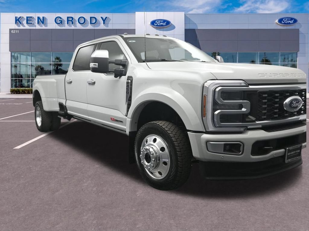 New 2026 Ford F450 Platinum w/ Platinum Plus Package
