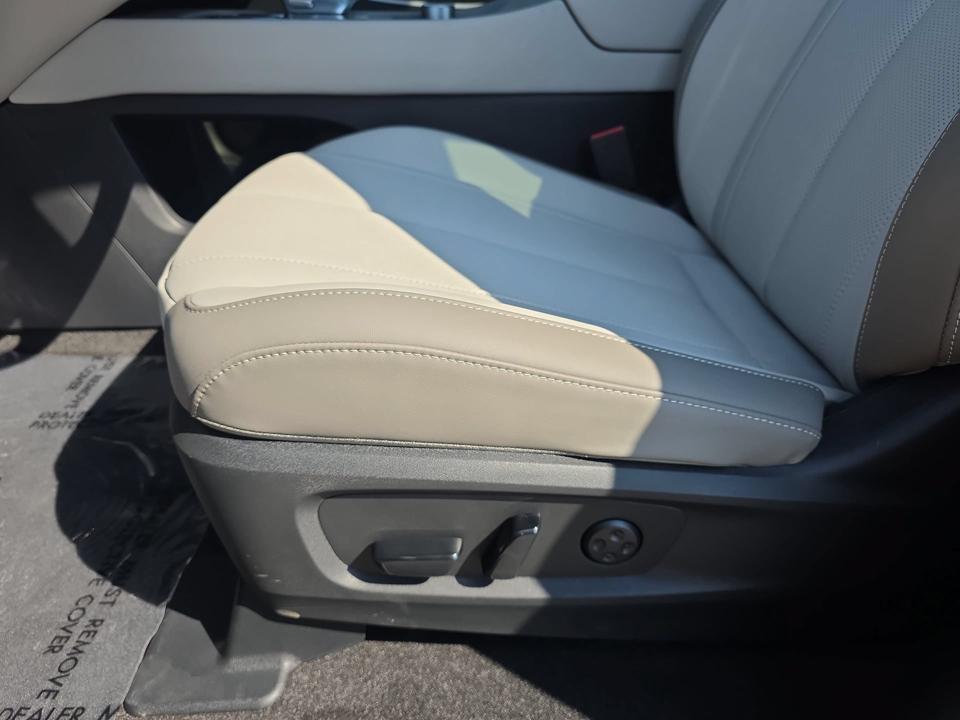 New 2027 INFINITI QX65 Sport w/ Cargo Package AWD/4WD image 28