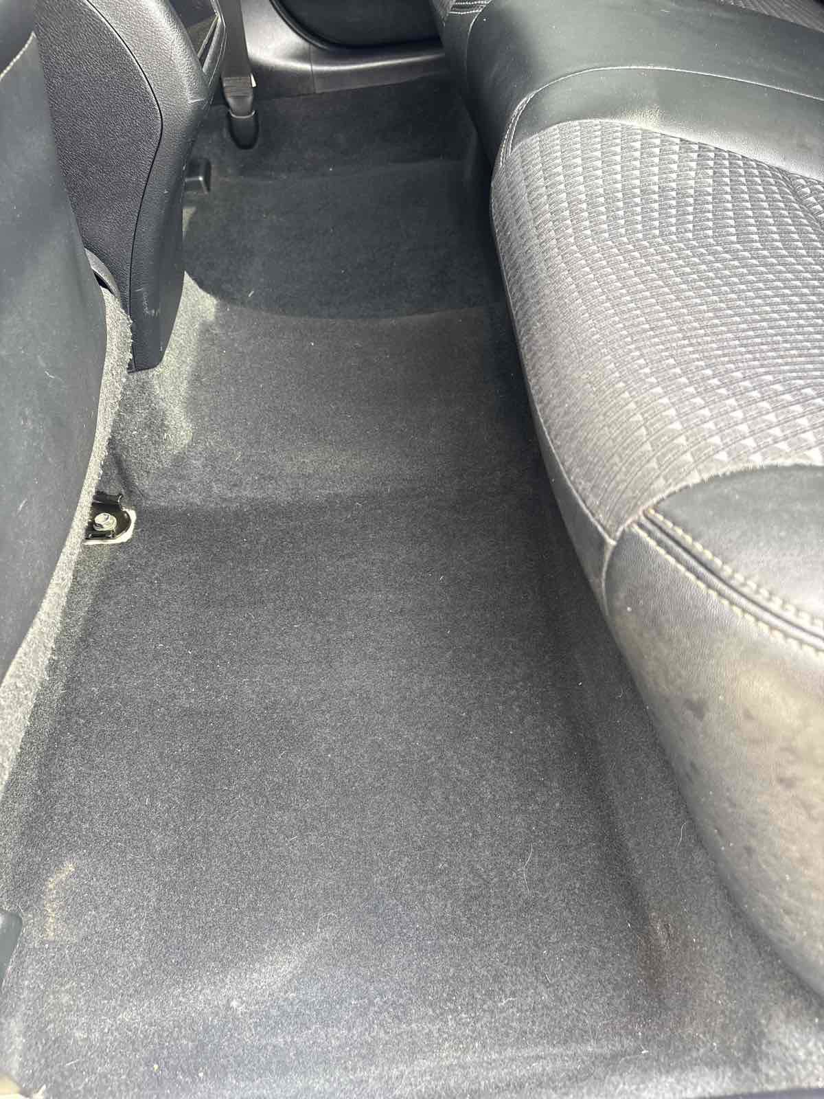 Used 2012 Toyota Camry SE image 11