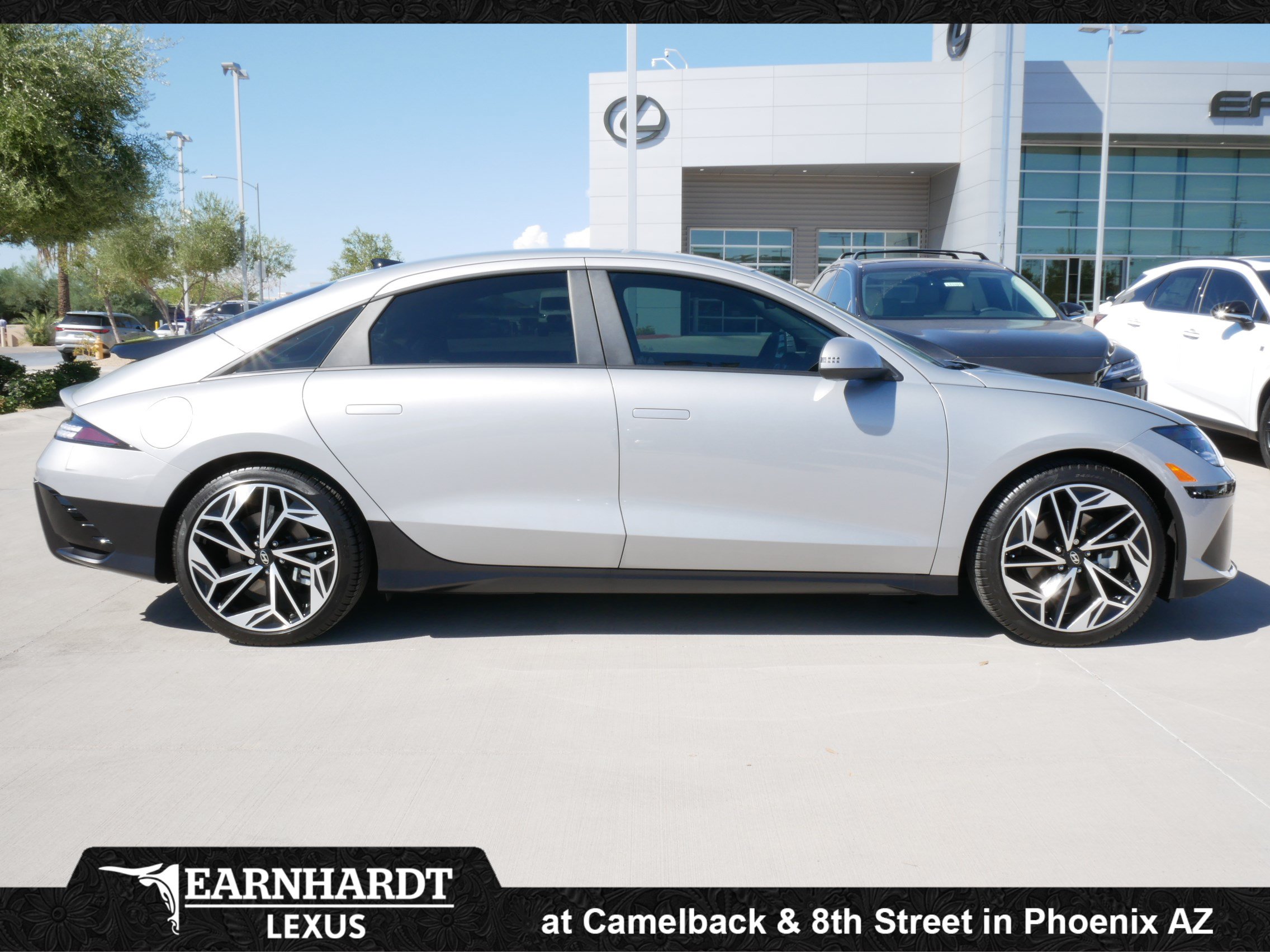 Used 2025 Hyundai Ioniq 6 SEL RWD image 9