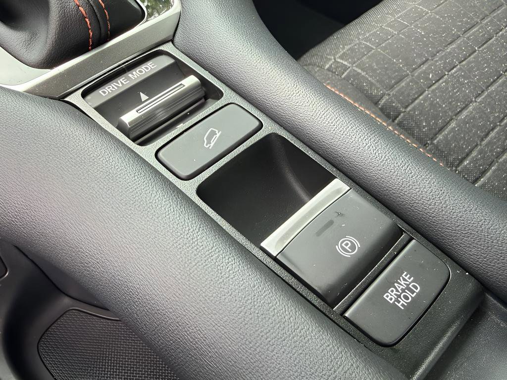 Certified 2024 Honda HR-V Sport image 29