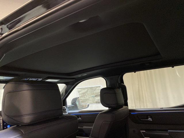 Used 2023 Toyota Tundra Platinum AWD/4WD image 26