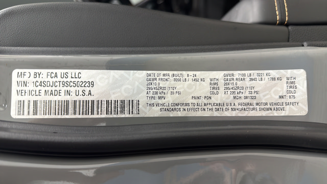 Used 2025 Dodge Durango R/T AWD/4WD image 40