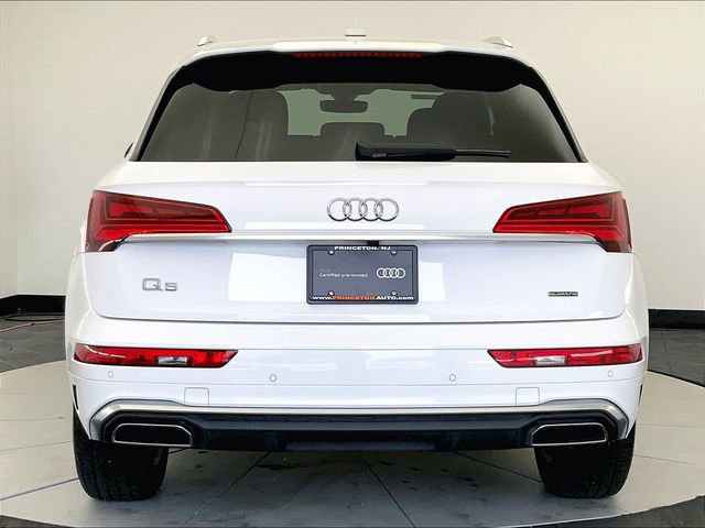 Certified 2023 Audi Q5 2.0T Premium w/ Convenience Package image 4
