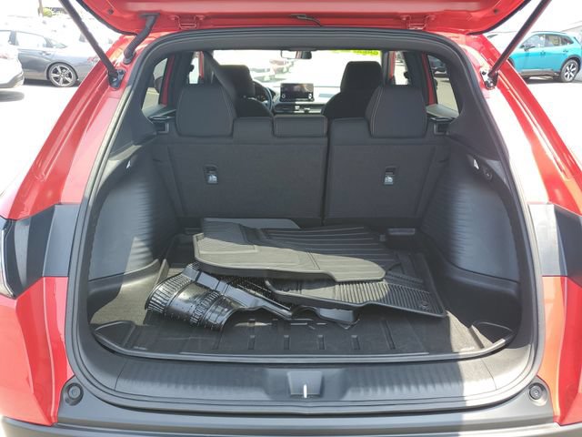 Certified 2025 Honda HR-V Sport image 8