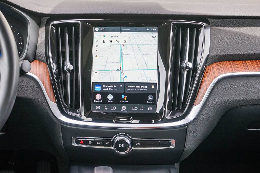 Used 2024 Volvo S60 B5 Plus image 13