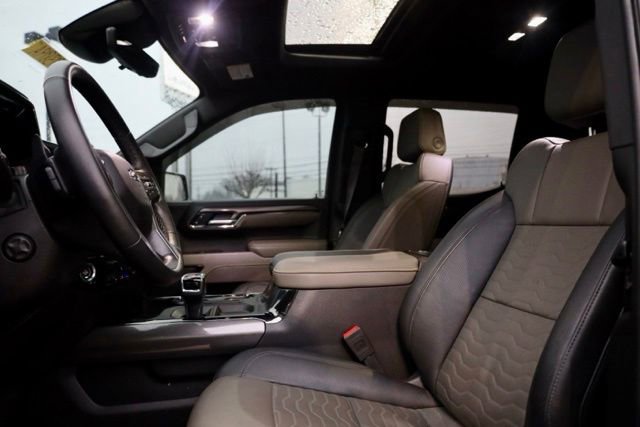 Certified 2025 Chevrolet Silverado 1500 ZR2 w/ Technology Package image 17