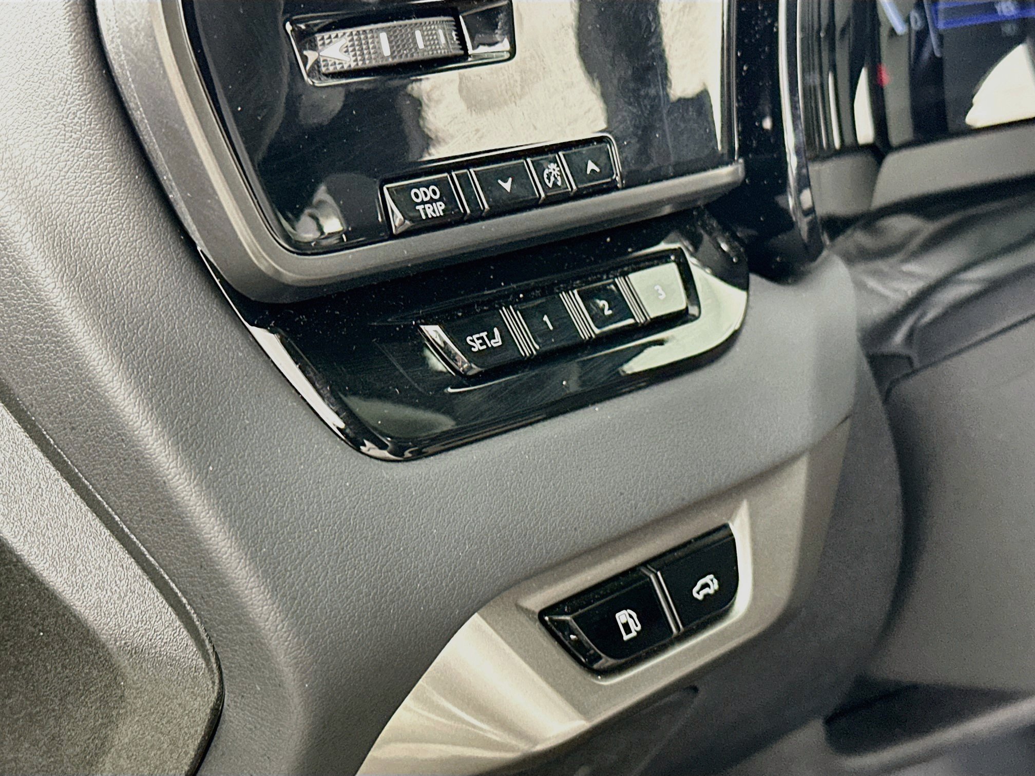Used 2026 Lexus RX 350 Premium w/ Convenience Package FWD image 10