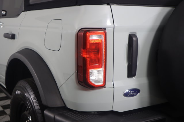 Certified 2022 Ford Bronco Black Diamond AWD/4WD image 24