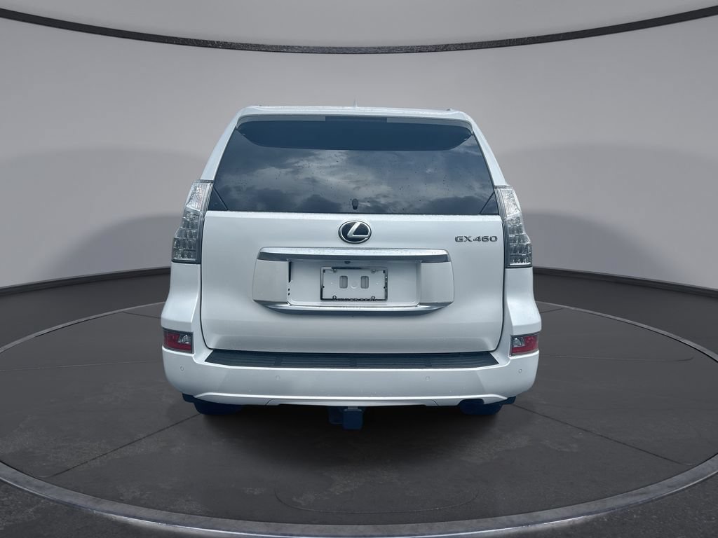 Used 2023 Lexus GX 460 Luxury w/ Accessory Package AWD/4WD image 17