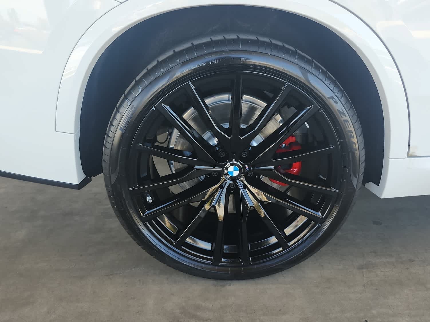 New 2026 BMW X5 M60i AWD/4WD image 9