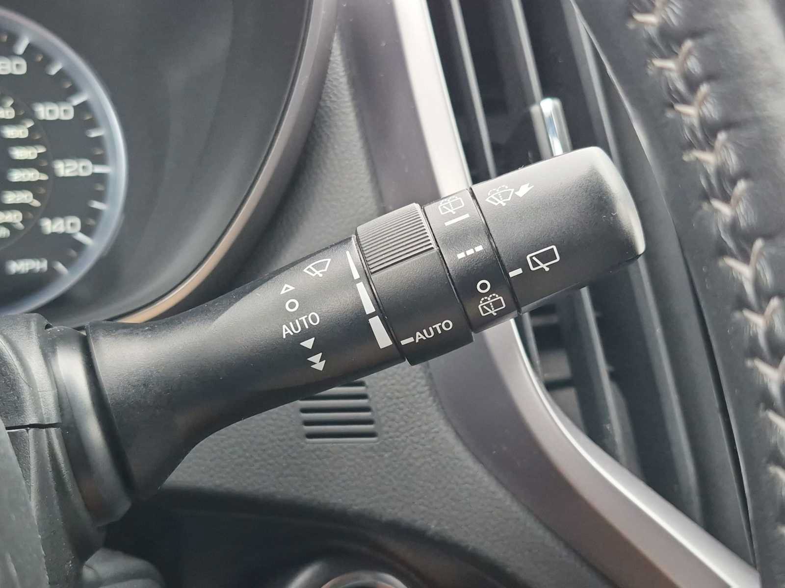 Used 2021 Subaru Ascent Touring AWD/4WD image 27