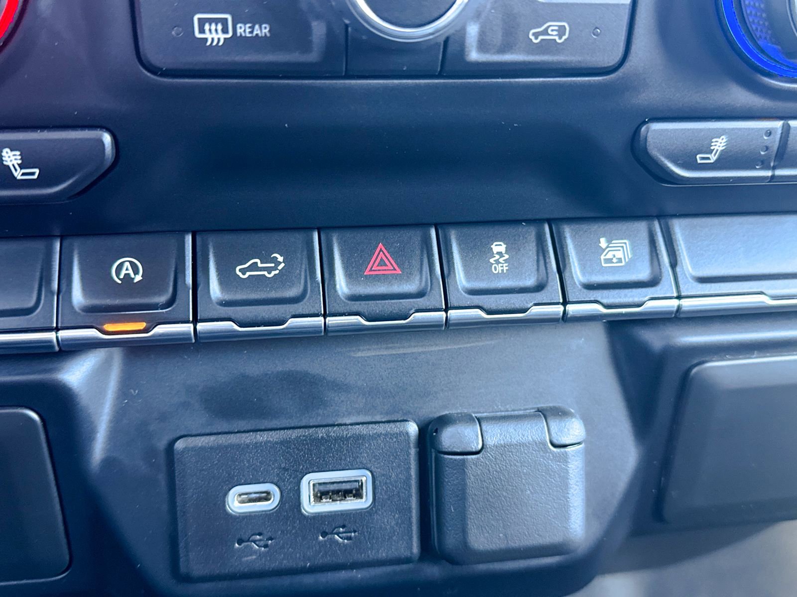 Certified 2020 Chevrolet Silverado 1500 LT w/ All-Star Edition image 35