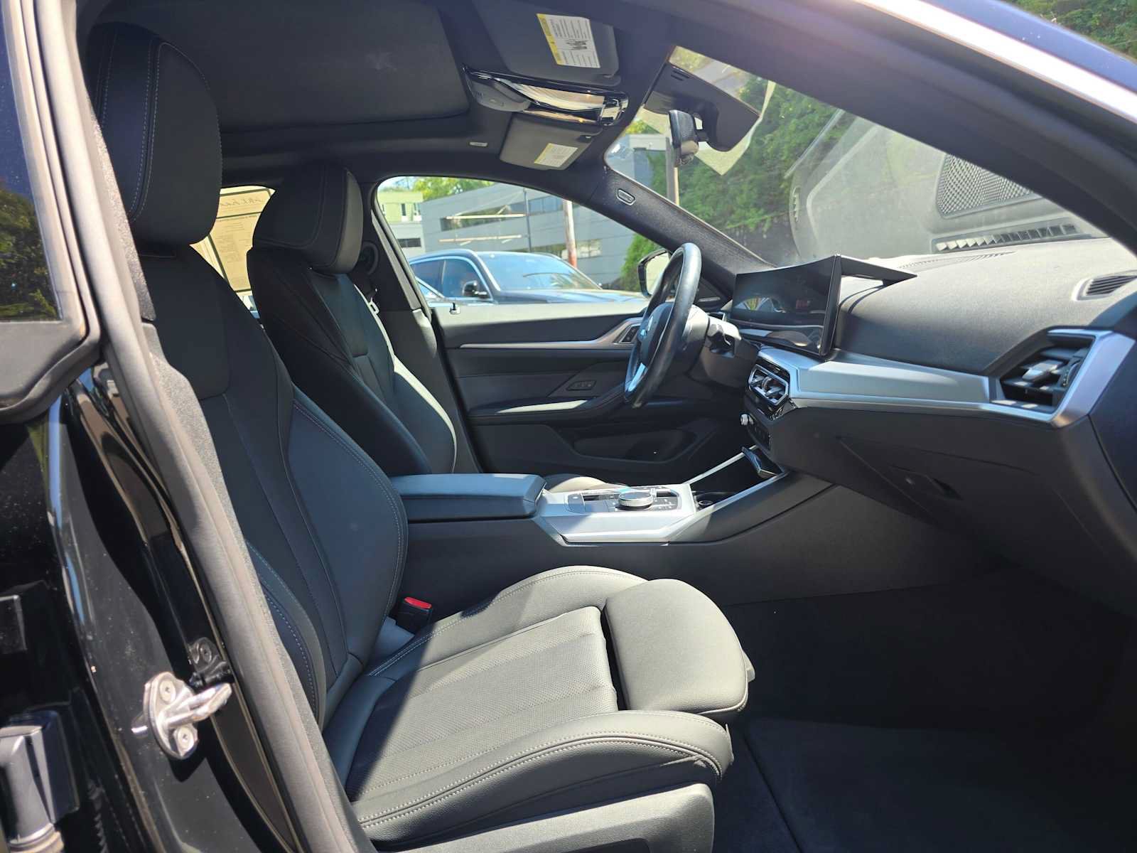 Used 2023 BMW i4 eDrive35 w/ Premium Package RWD image 10
