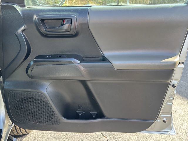 Used 2023 Toyota Tacoma SR image 27