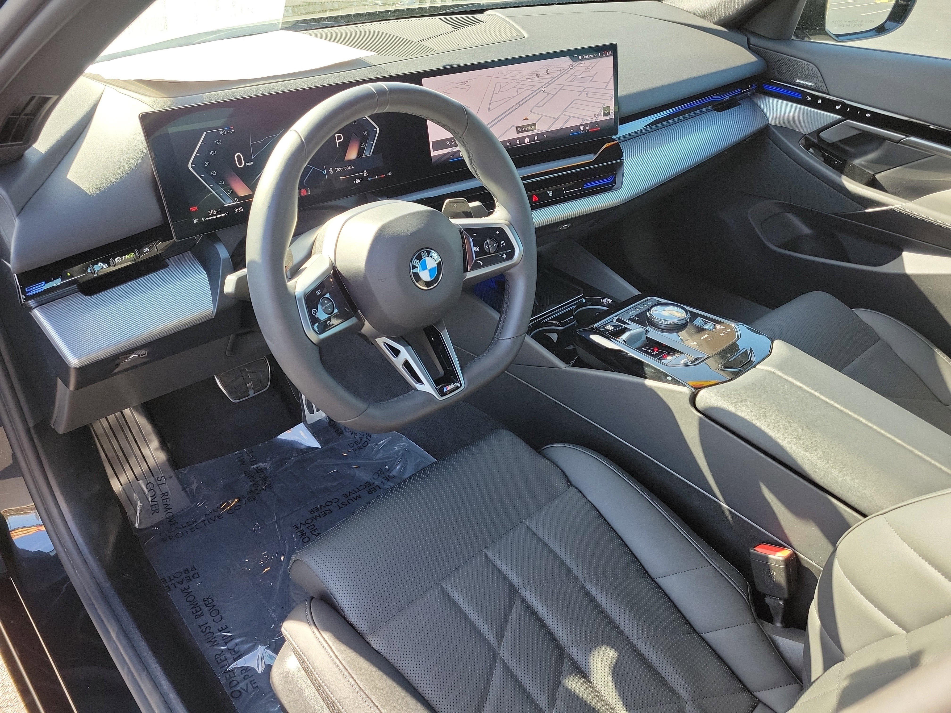 Used 2026 BMW 530i w/ M Sport Package image 22