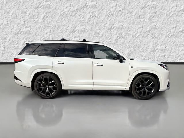 New 2026 Lexus TX 500h AWD image 2