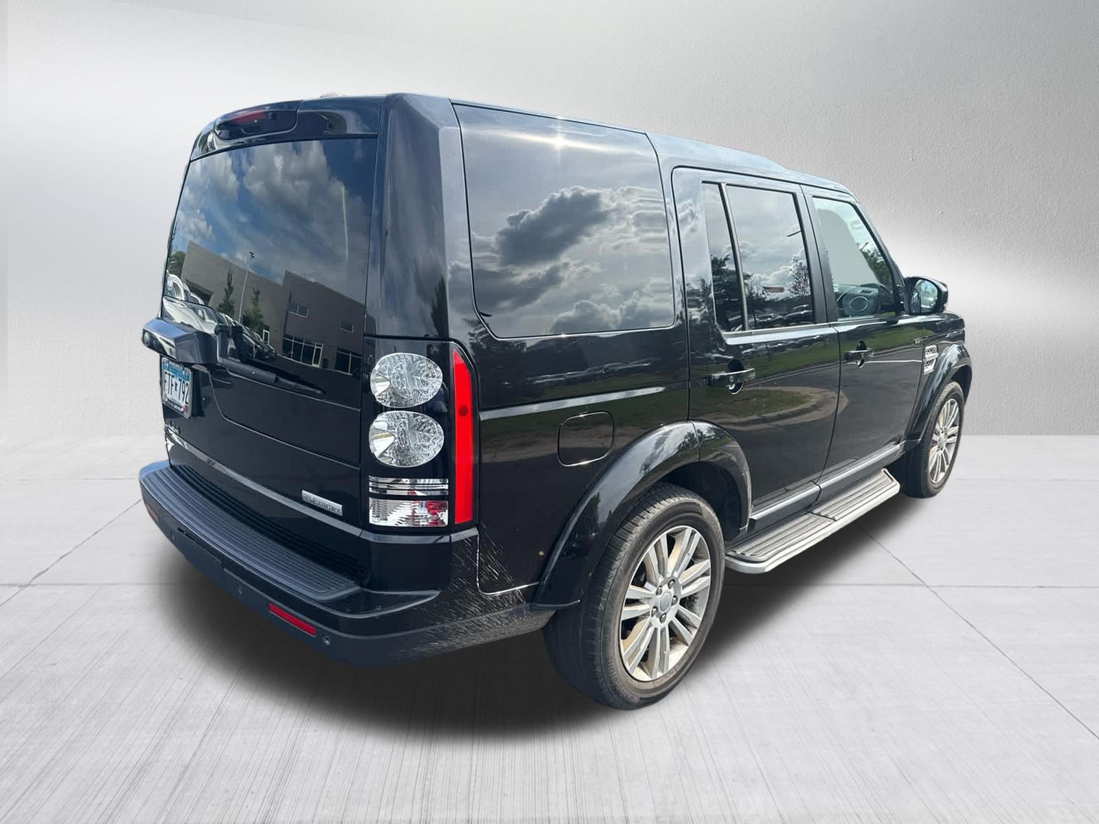 Used 2016 Land Rover LR4 HSE LUX AWD/4WD image 4