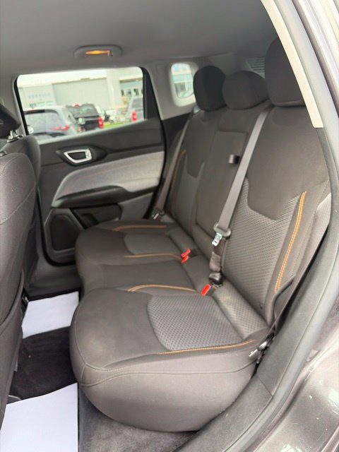 Used 2022 Jeep Compass Sport AWD/4WD image 21