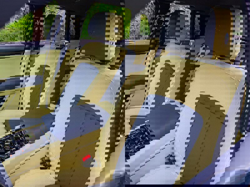 Used 2024 Rolls-Royce Ghost Black Badge image 36