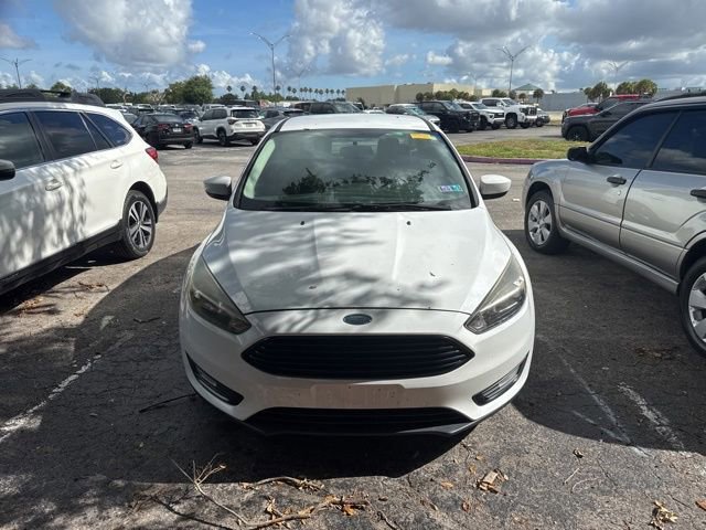 Used 2018 Ford Focus SE w/ SE Appearance Package FWD video 2