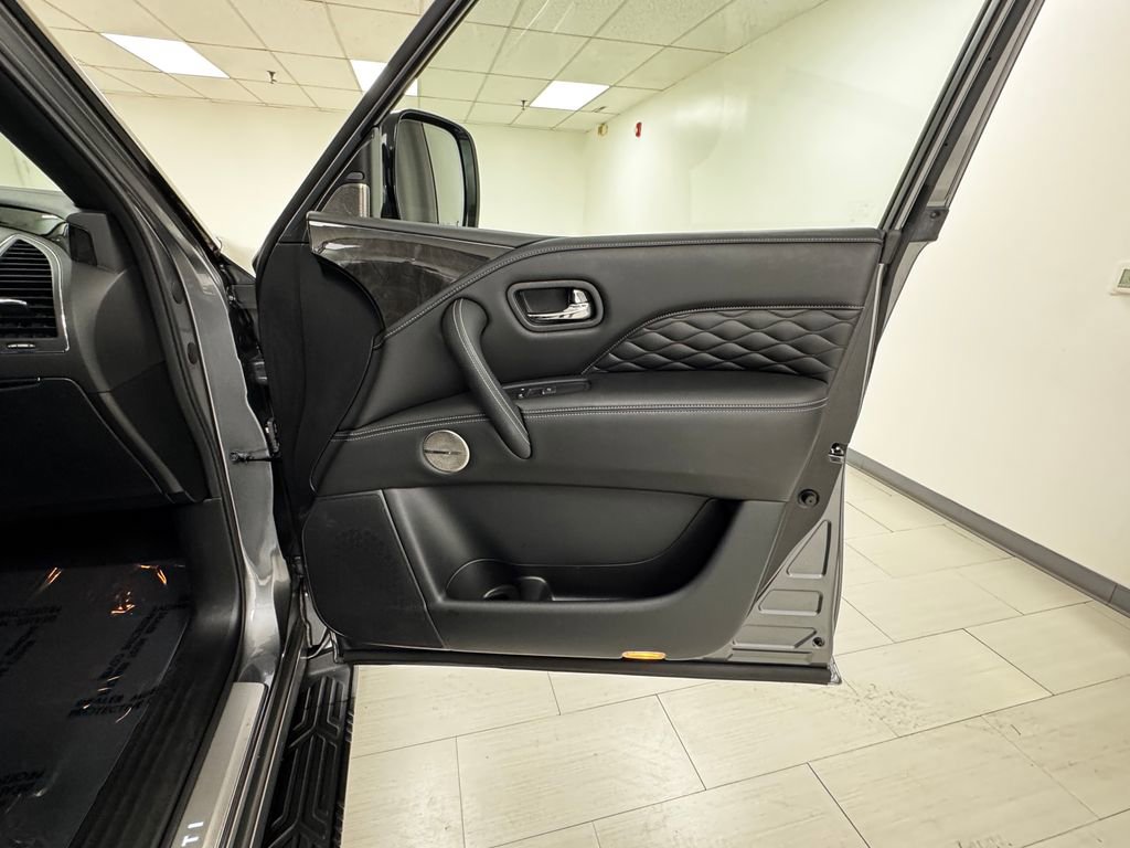 Used 2021 INFINITI QX80 Sensory w/ Cargo Package image 14