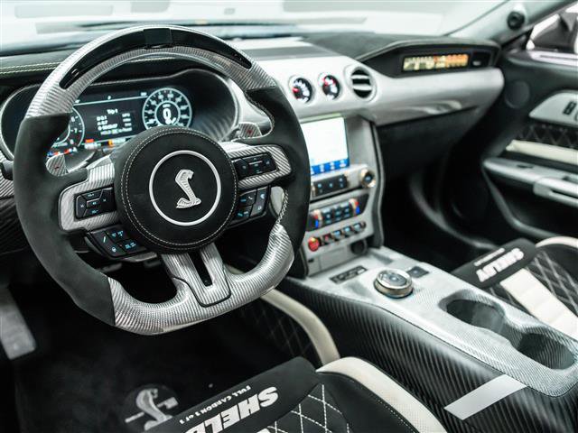 Used 2022 Ford Mustang Shelby GT500 w/ Carbon Fiber Track Pack image 12