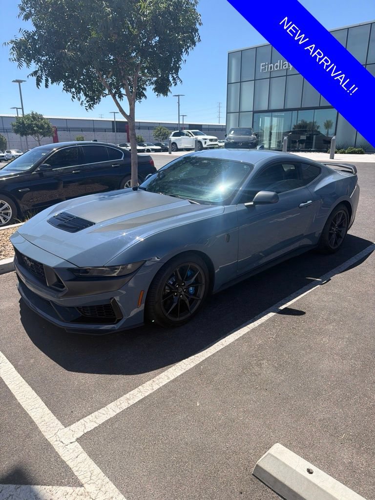 Used 2024 Ford Mustang Dark Horse RWD image 3
