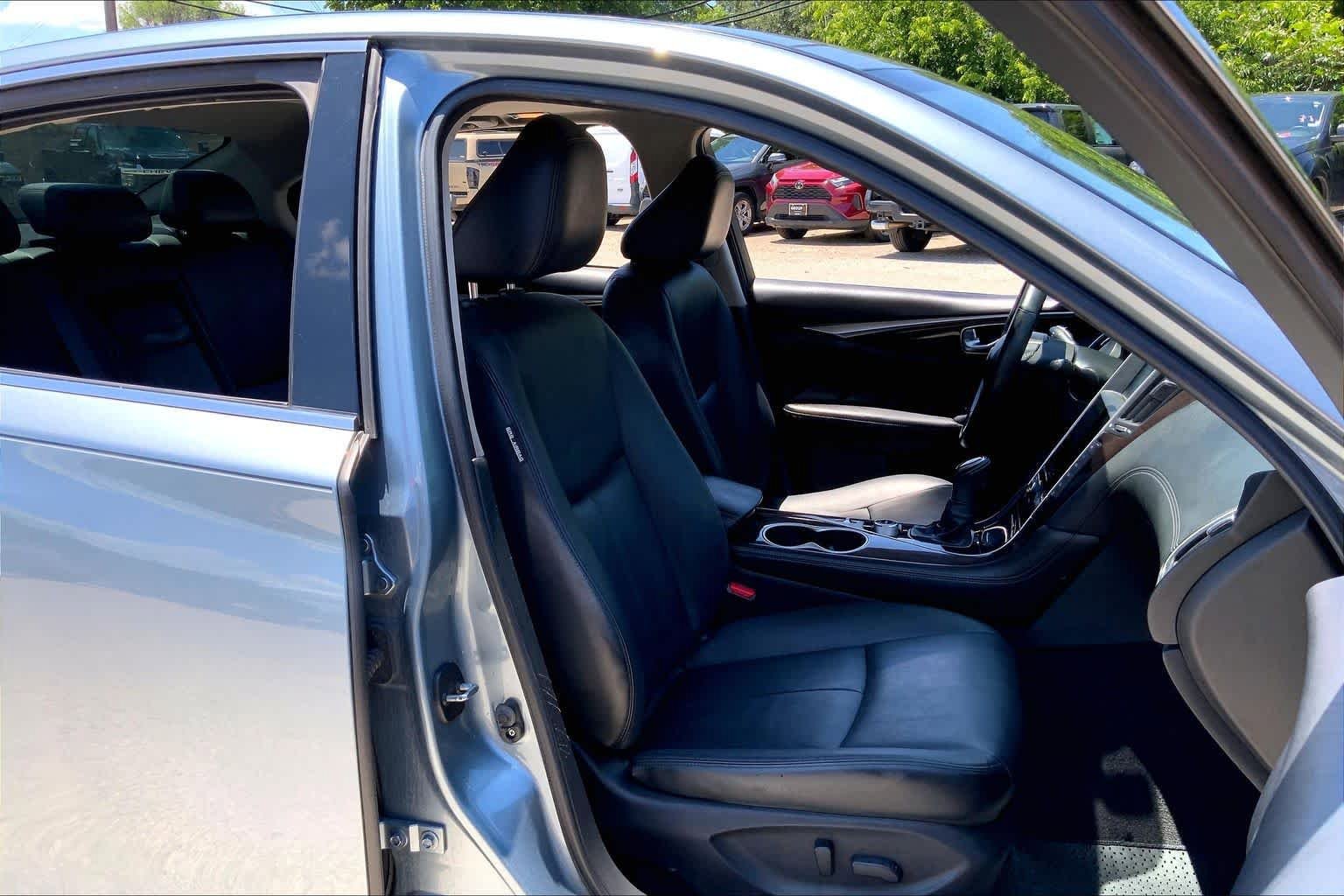 Used 2018 INFINITI Q50 Luxe AWD/4WD image 9