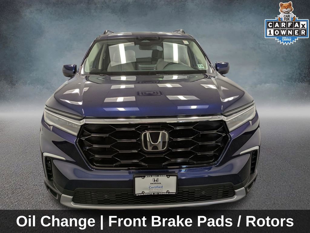 Certified 2023 Honda Pilot Touring image 2