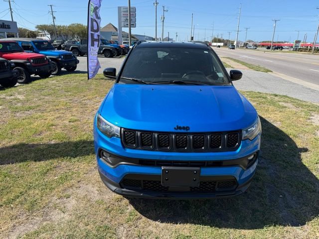 Certified 2024 Jeep Compass Latitude w/ Altitude Special Edition AWD/4WD image 2