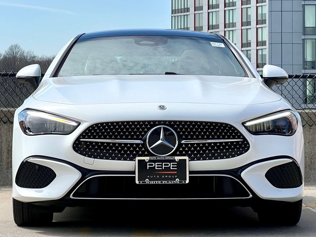Certified 2024 Mercedes-Benz CLE 300 4MATIC Coupe image 3