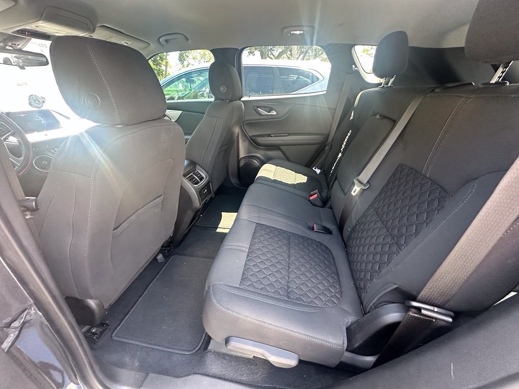 Used 2022 Chevrolet Blazer LT w/ LPO, Black Accent Package FWD image 10