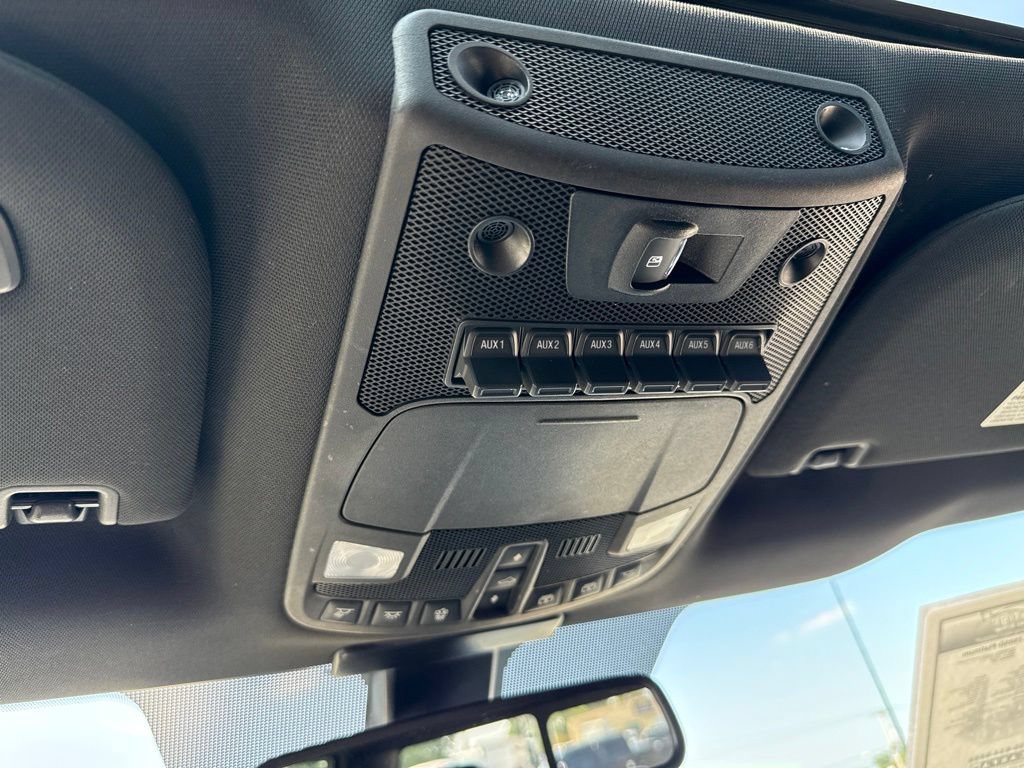 Used 2019 Ford F250 Platinum w/ Platinum Ultimate Package AWD/4WD image 30