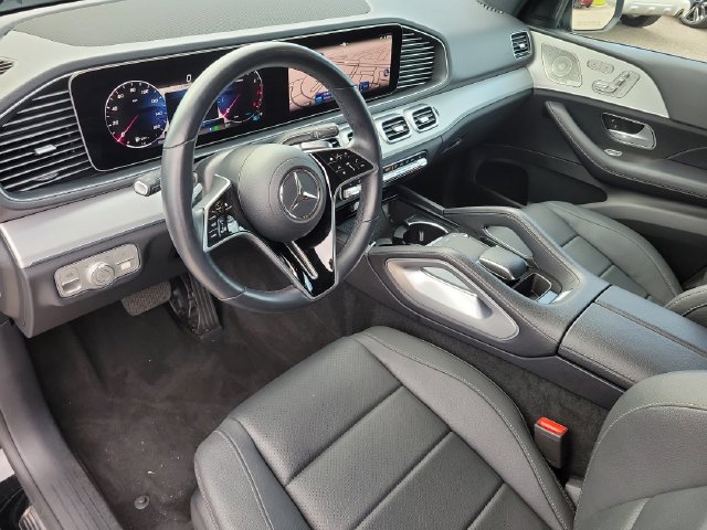 Used 2025 Mercedes-Benz GLE 350 4MATIC image 25