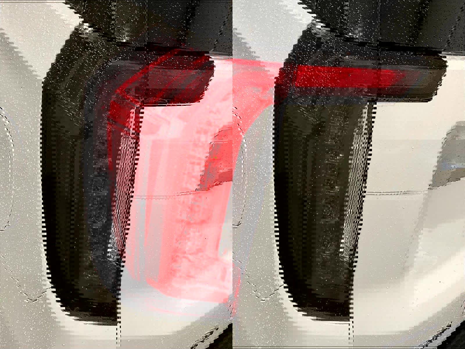 Used 2023 GMC Yukon Denali w/ Denali Reserve Package image 35