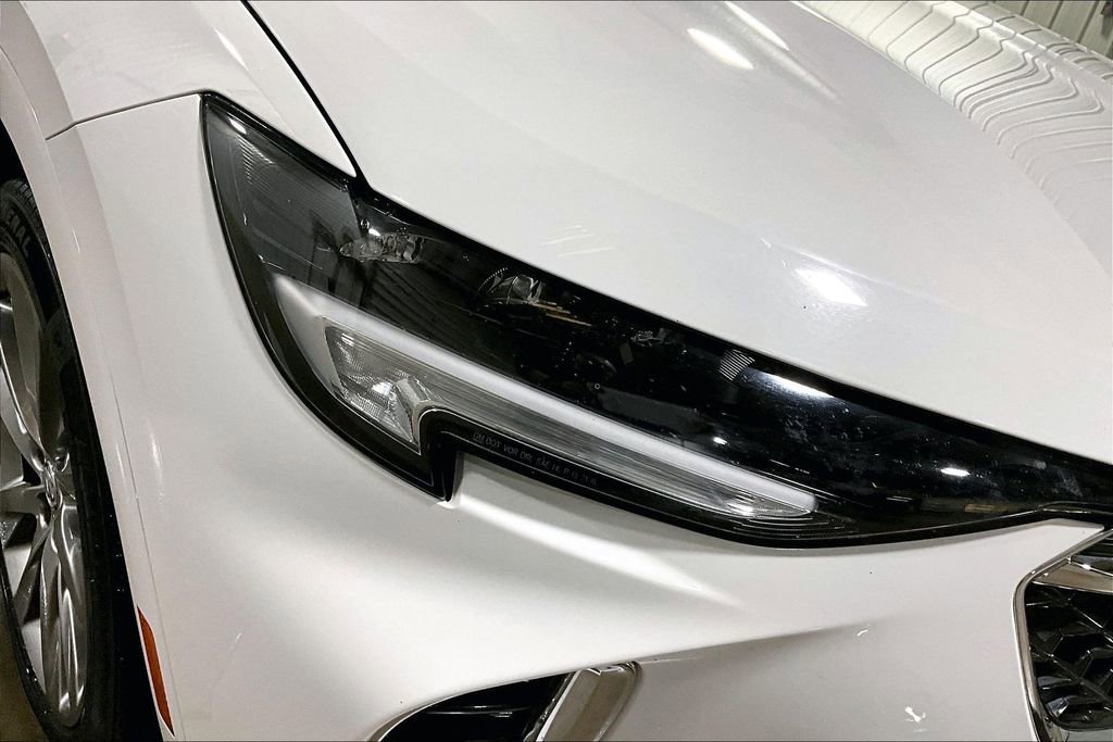 Used 2022 Buick Envision Avenir w/ Premium Seat Package image 4