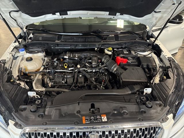 Used 2022 Lincoln Corsair Reserve w/ Equipment Group 201A image 11