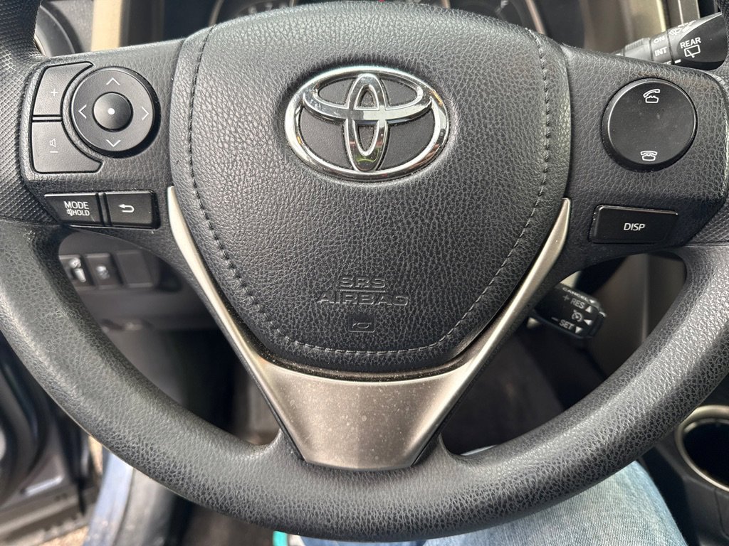 Used 2013 Toyota RAV4 XLE image 13