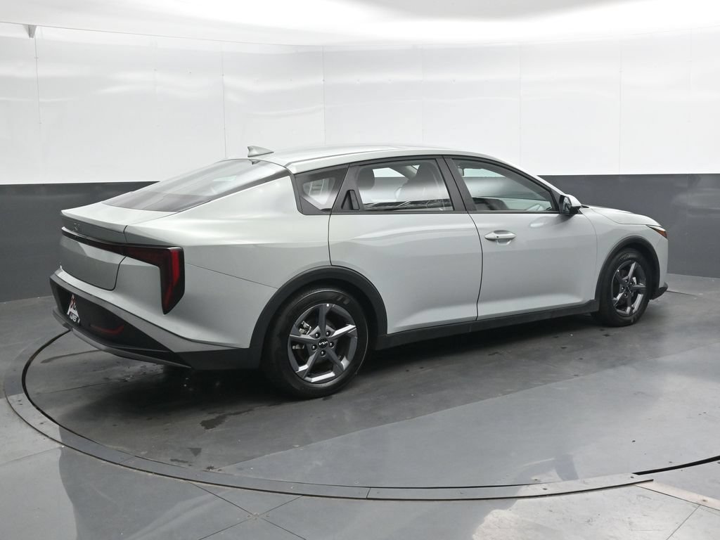 Used 2025 Kia K4 FWD video 2
