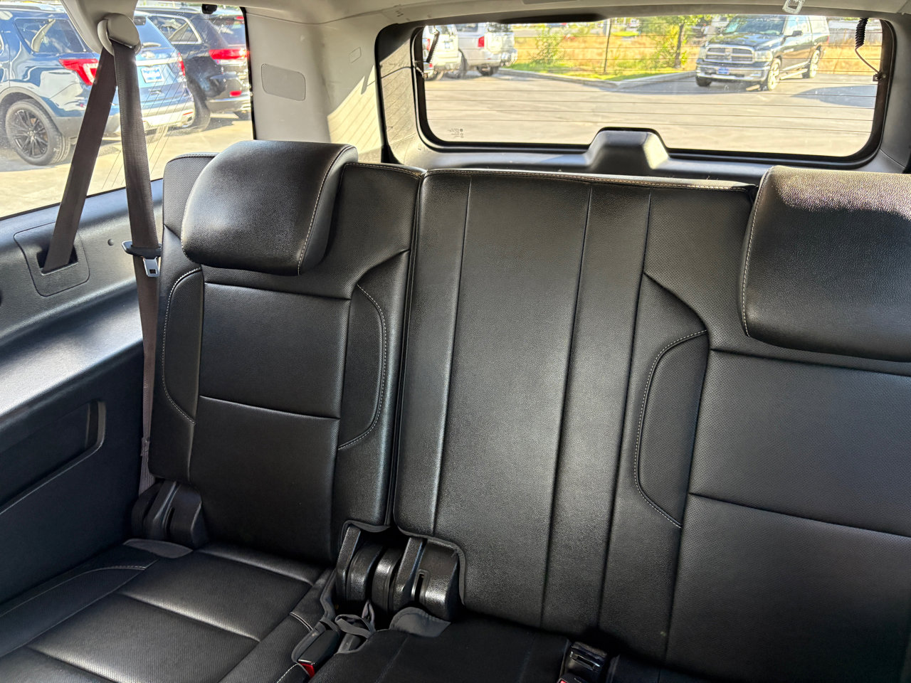 Used 2016 Chevrolet Suburban LTZ image 15