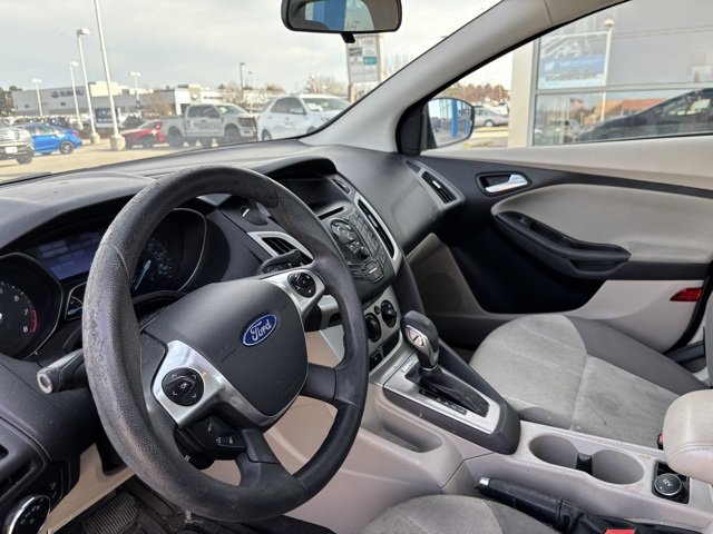 Used 2014 Ford Focus SE image 9