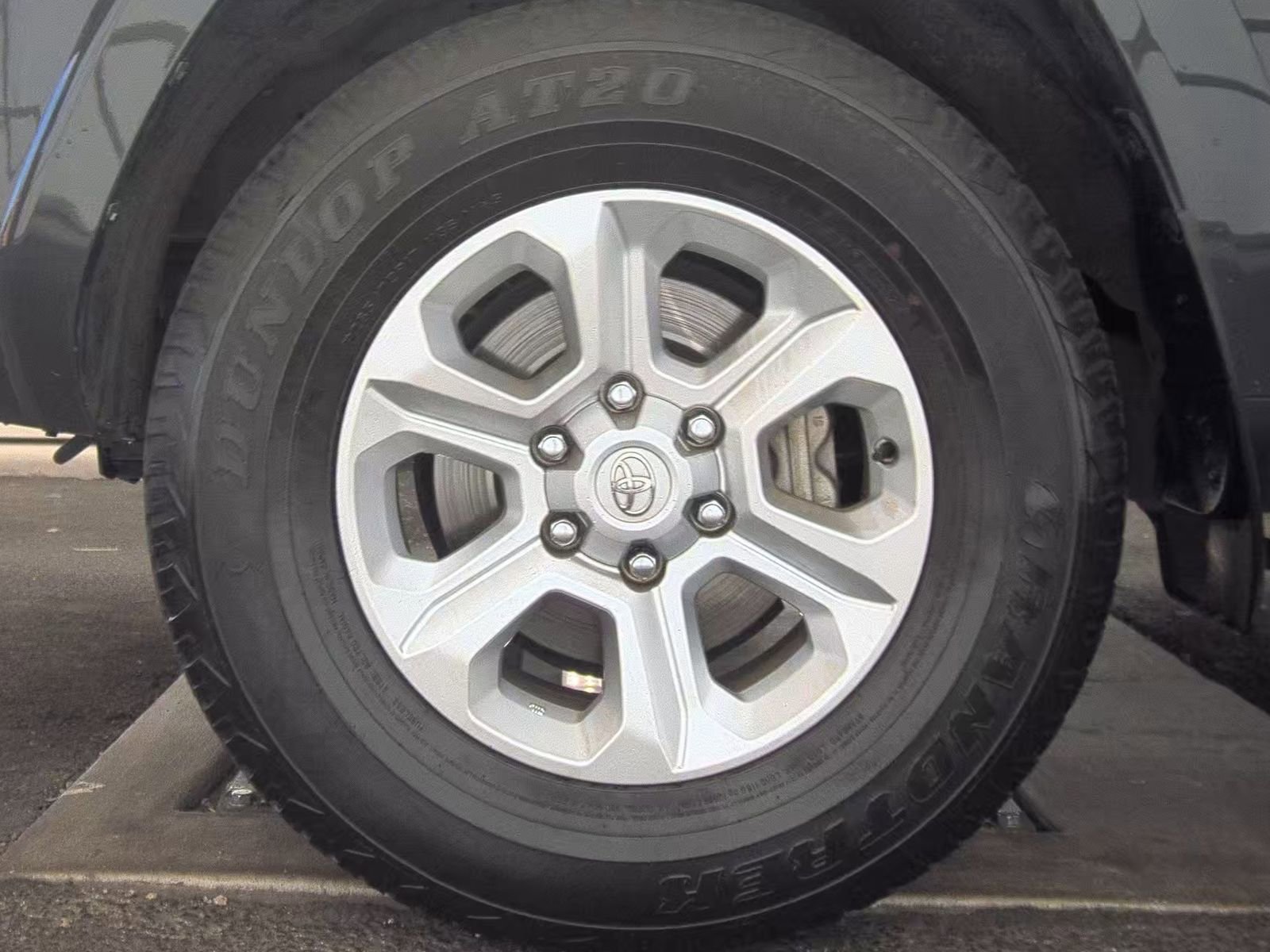 Used 2024 Toyota 4Runner SR5 RWD image 10