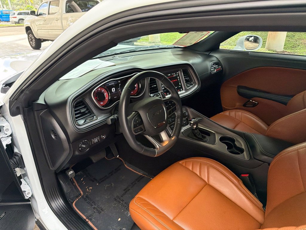 Used 2023 Dodge Challenger SRT Hellcat RWD image 7