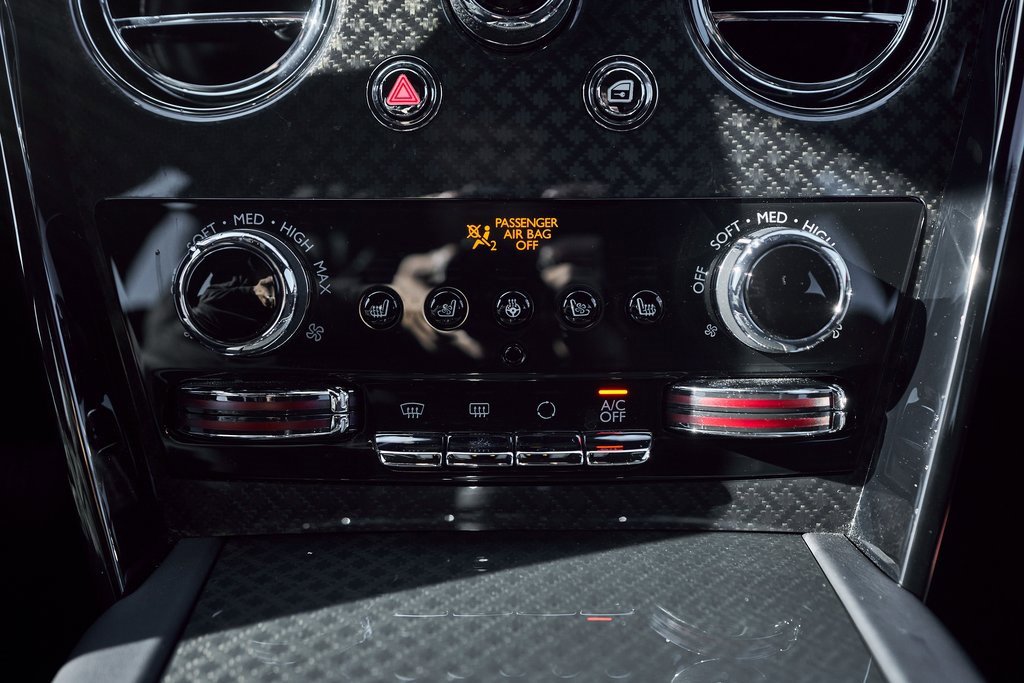 Used 2022 Rolls-Royce Cullinan Black Badge image 71