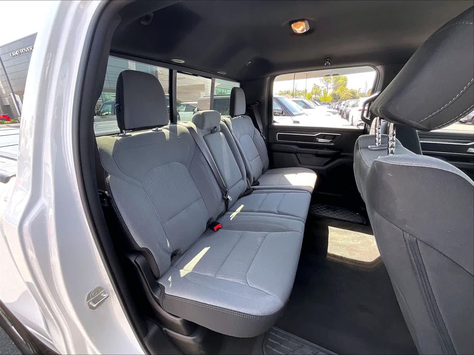 Used 2023 RAM 1500 Big Horn AWD/4WD image 30