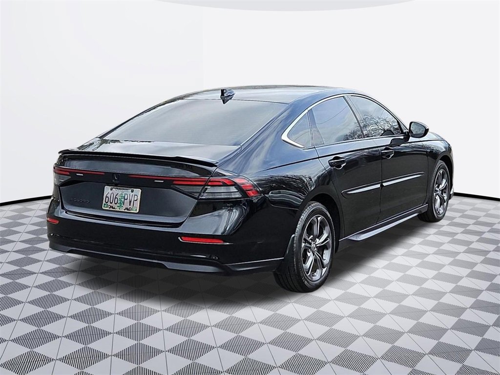 Used 2023 Honda Accord EX image 6