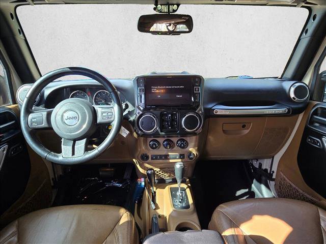 Used 2016 Jeep Wrangler Unlimited Sahara w/ Max Tow Package image 16